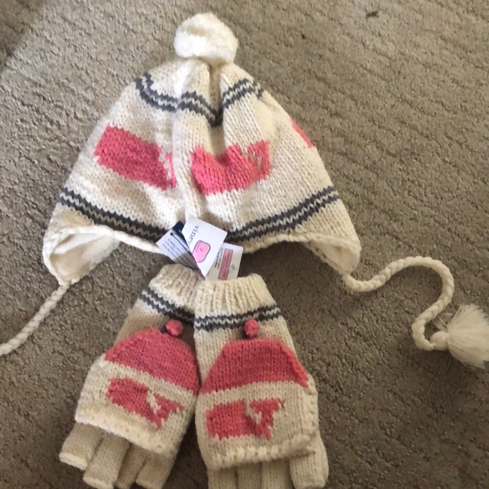 Hat and mitten set